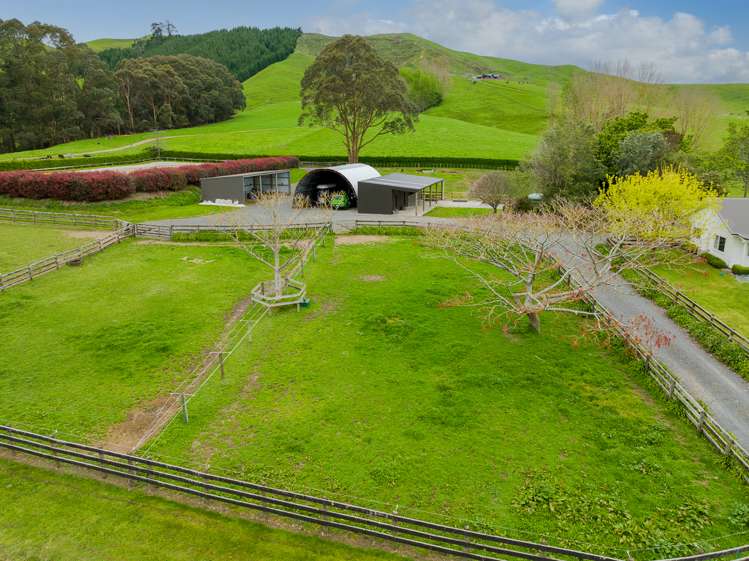 98 Hewson Road Rotoorangi_21