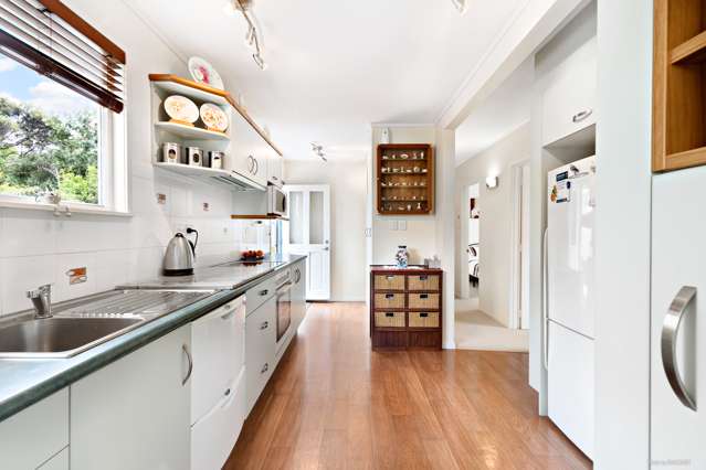 2/17 Gazelle Avenue Beach Haven_3