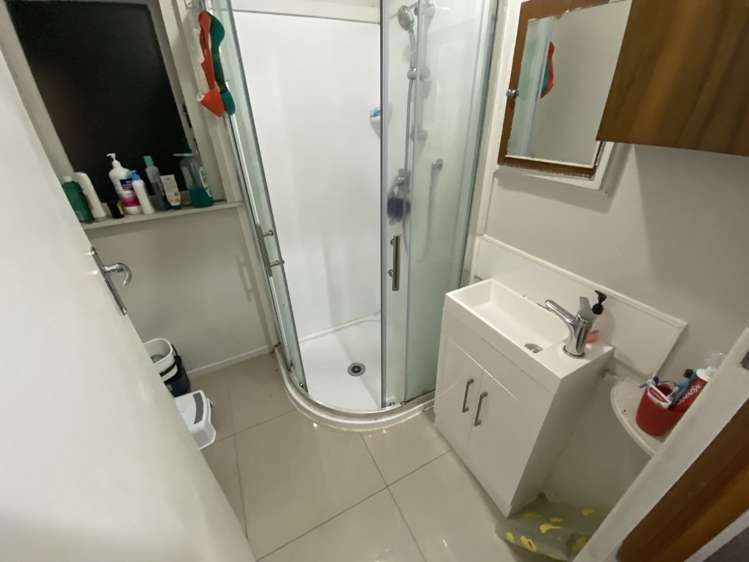 1/2 Myers Road Manurewa_4