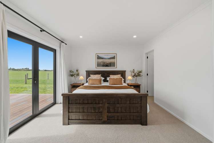 29 Humphries Road Waimumu_16