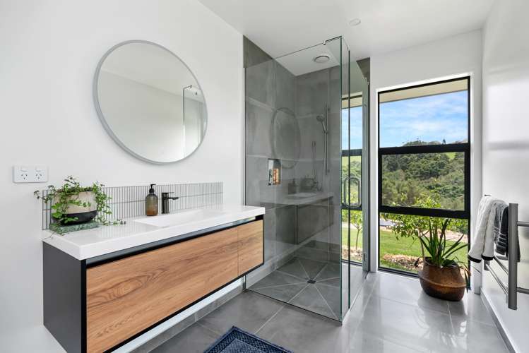 8 Parua Cemetery Road Parua Bay_38