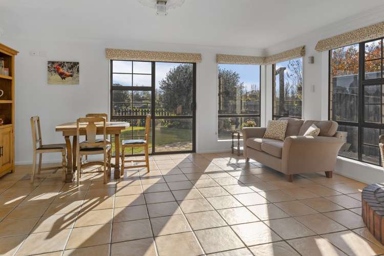 27 Brooklyn Drive Redwoodtown_13