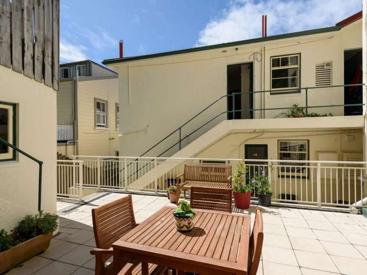 2/332 Tinakori Road Thorndon_8