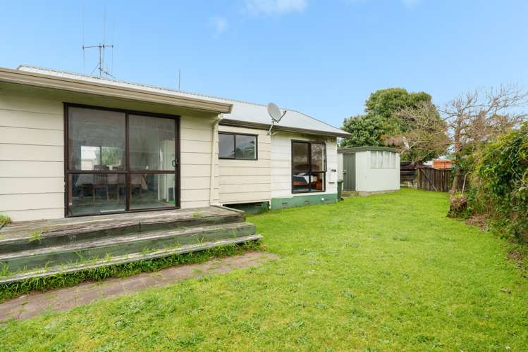 8a Lyn Grove Papamoa_2
