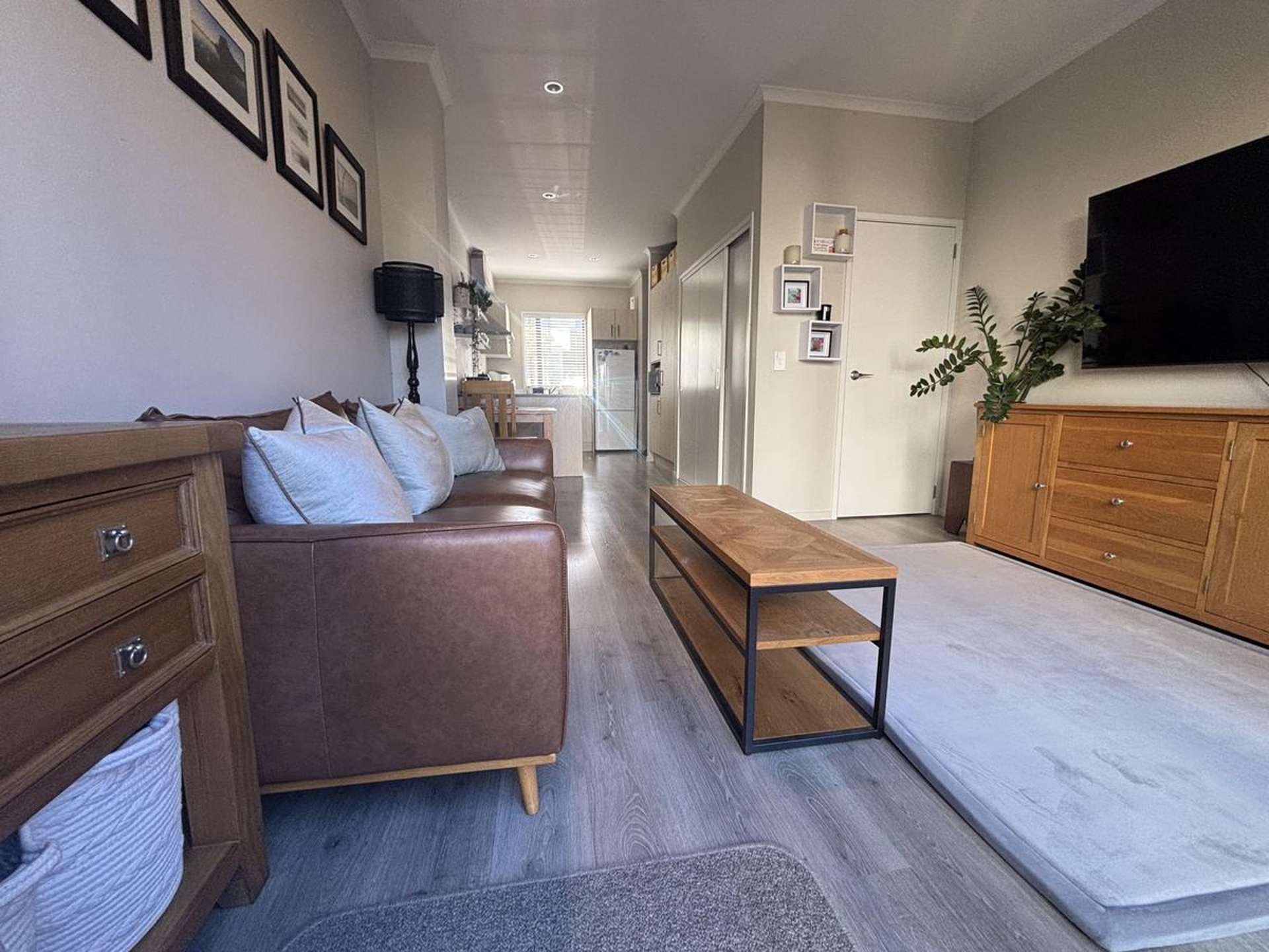 21 Kerewhenua Crescent Hobsonville_0