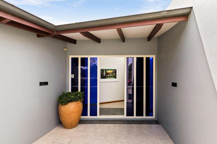 207 Avenue Road Greenmeadows_1