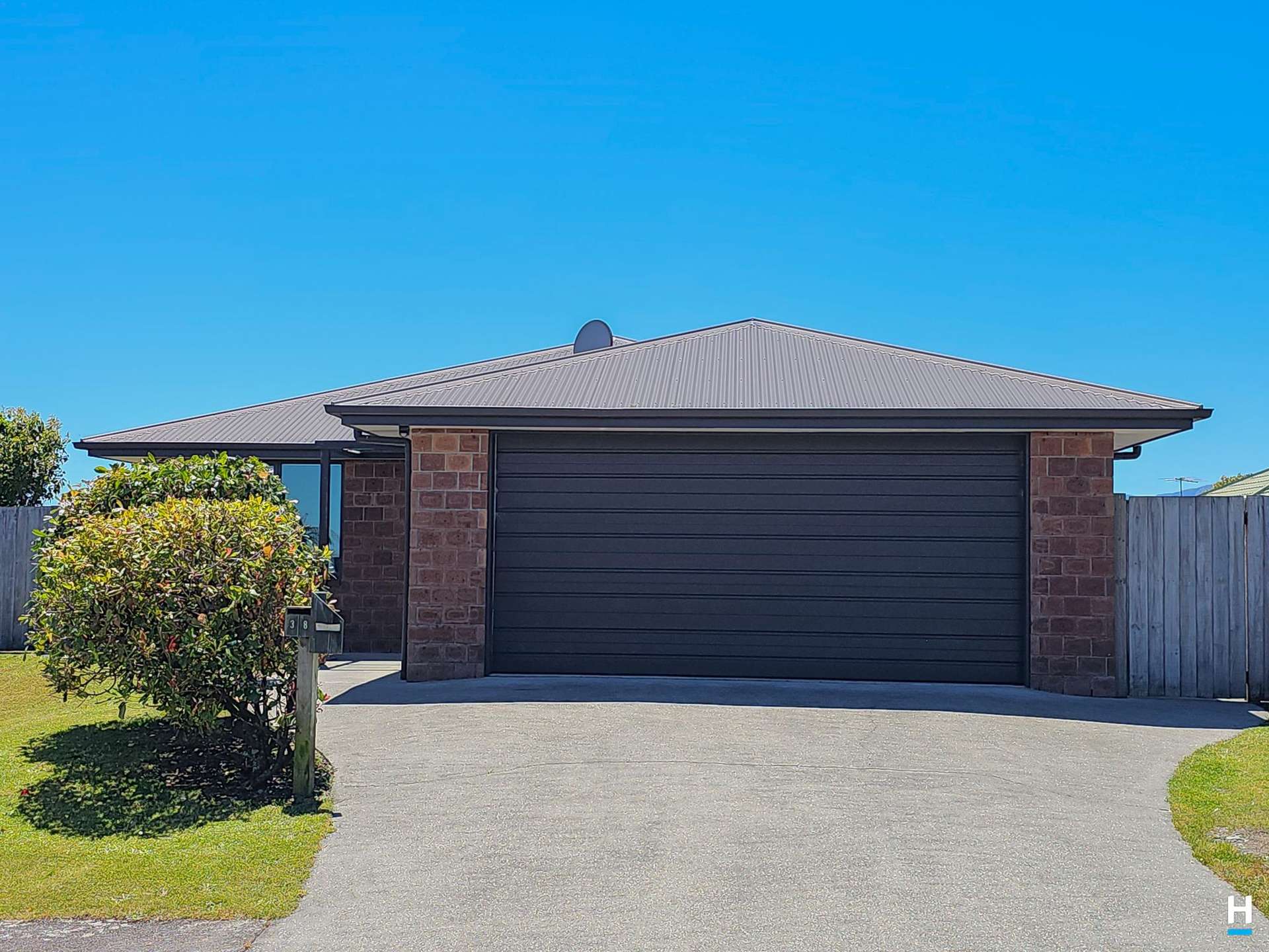 38 Arnott Heights Greymouth_0