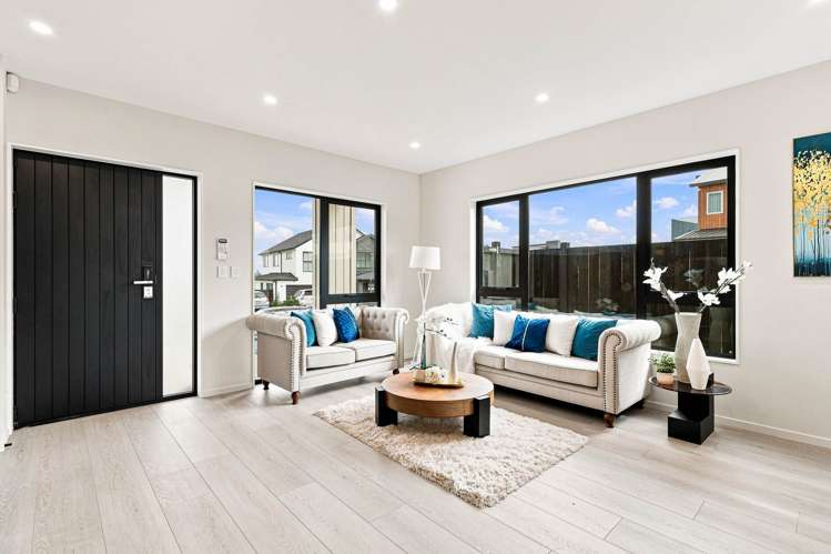 33 Emerald Avenue Karaka_2