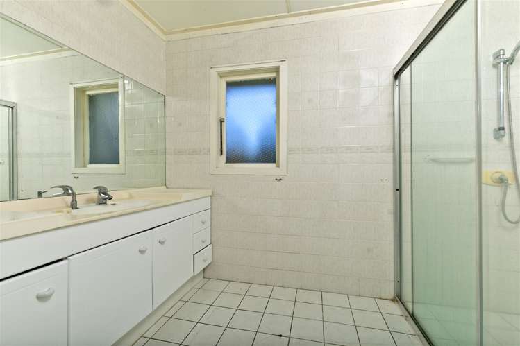 61 Wilsher Crescent Henderson_19