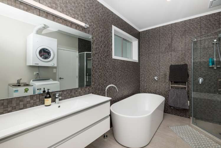 2/87 Hinemoa Street Birkenhead_16