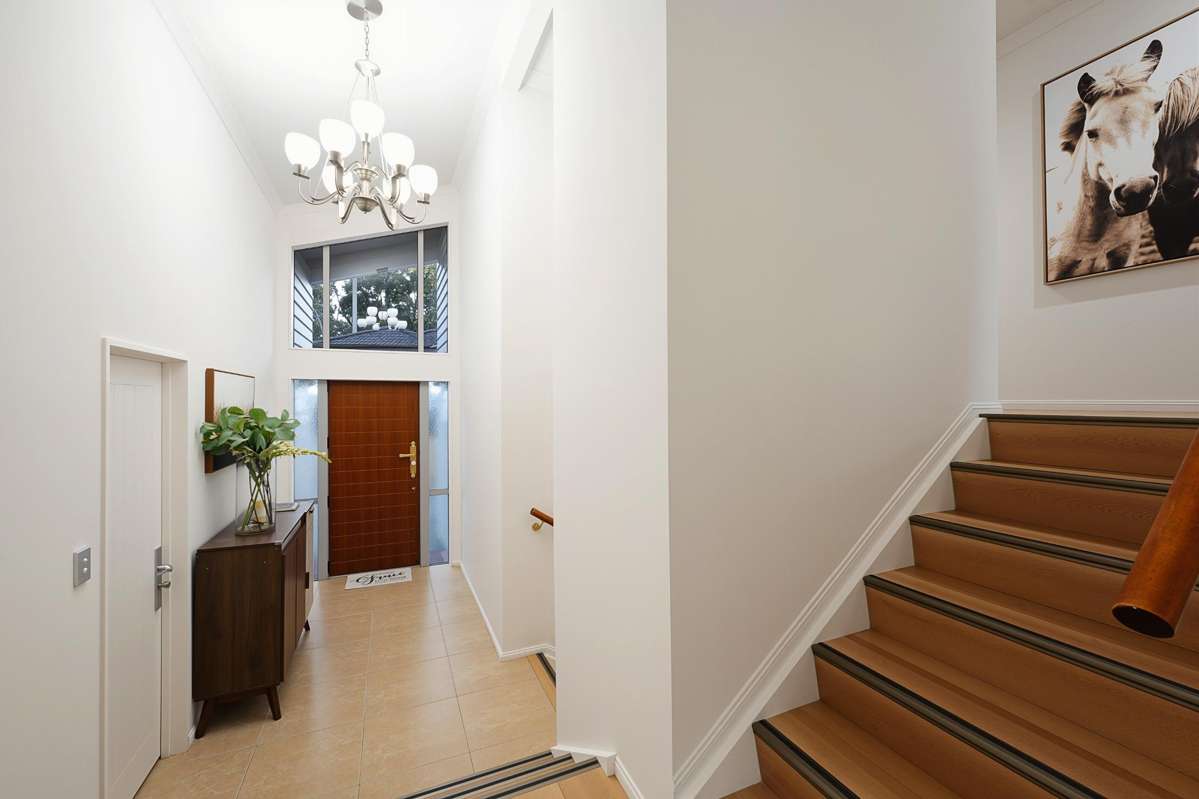 52 Sapperton Drive_1