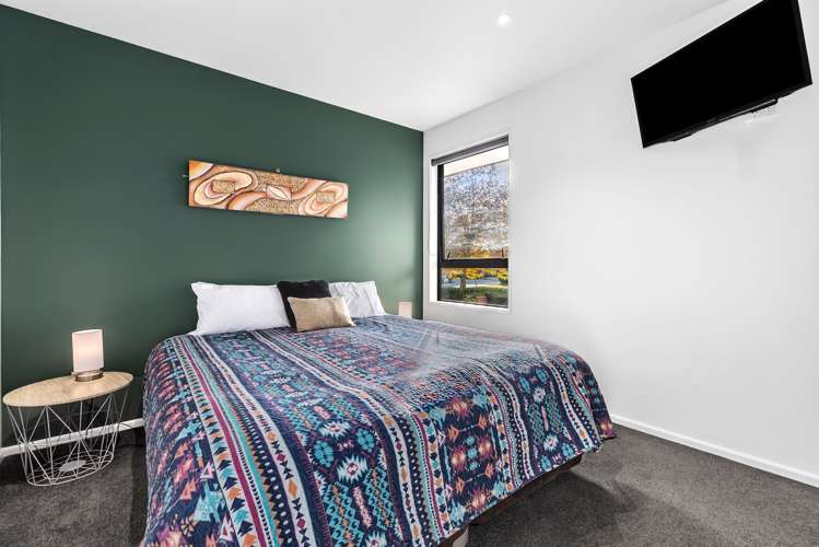 5 Marbleleaf Lane Albert Town_8