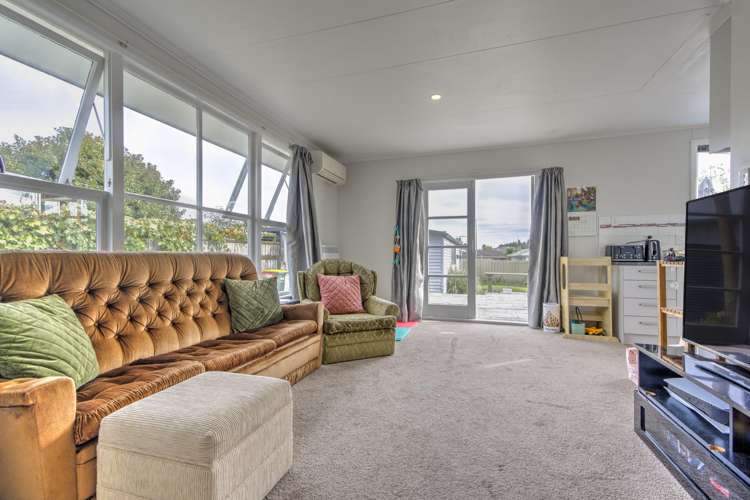 16 McIntosh Street Chartwell_13