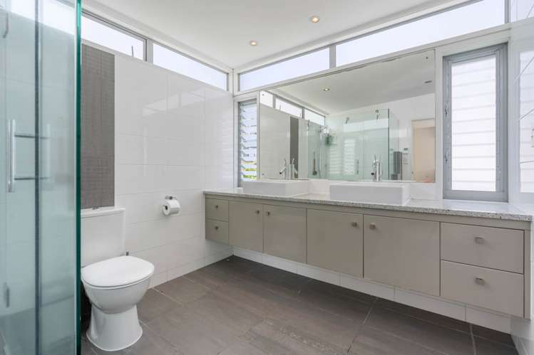 9 Kahikatea Close Campbells Bay_11