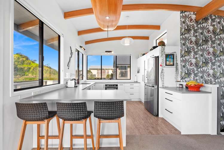 8 Hall Road Pataua North_24