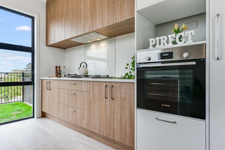 15 Lucina Rise Peacocke_7