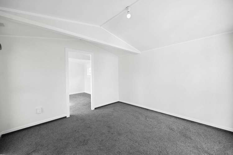 4 Butler Place 10458_10