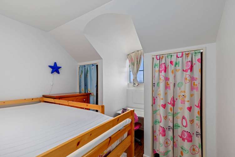 1/208 East Coast Road Forrest Hill_13