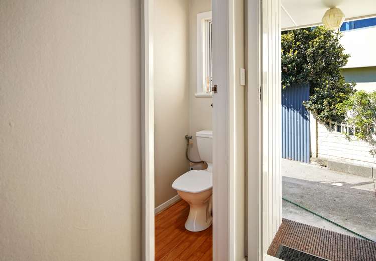 18 Derby Street Stoke_17