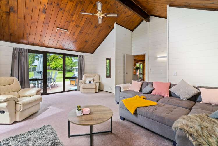 13 Henare Place Tihiotonga_15