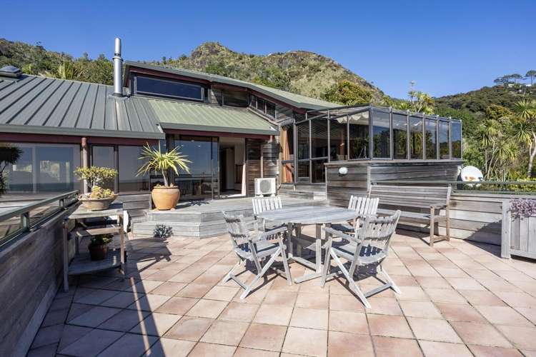 113 Seaview Road Piha_4