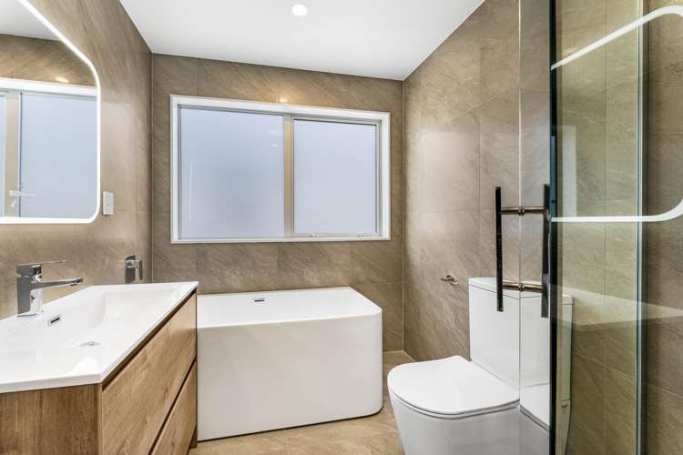 7 Hiki Street Hobsonville_13