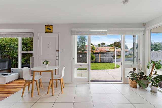 59 Taurus Cres Beach Haven_2