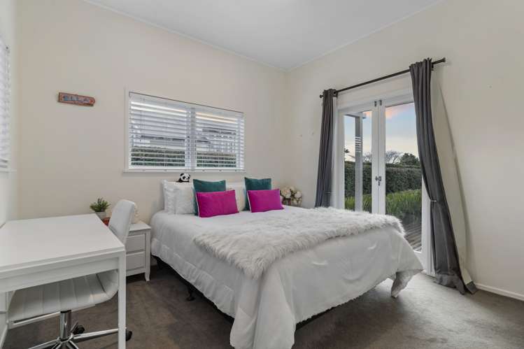 9 Kyle Road Greenhithe_21