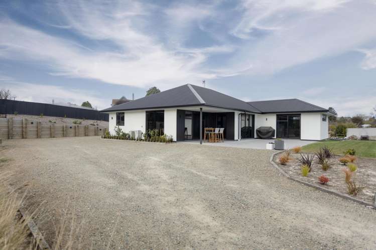 12 Whitehaven Street Weston_30