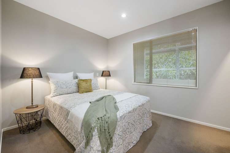 B101/525 East Coast Road Browns Bay_17