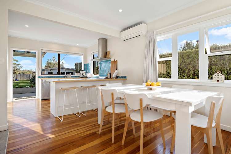 237 Parkhurst Road Parakai_27