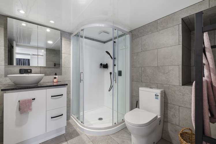 22 Wharepaina Crescent Springfield_21