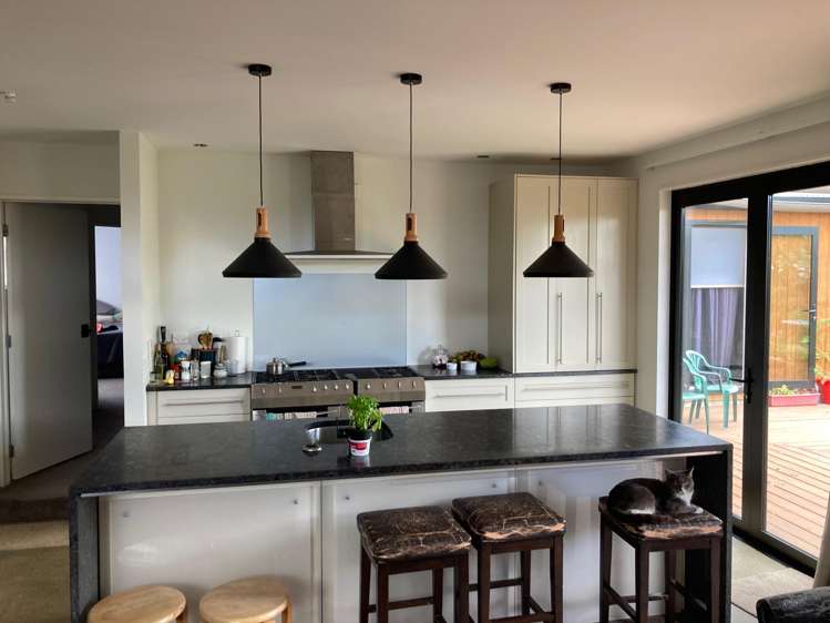 2/10 Etherton Drive Manurewa_3