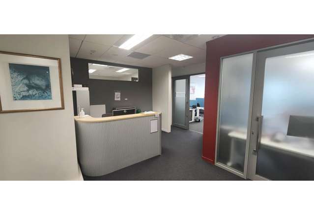 Unit 2, 4/31 Northcroft Street Takapuna_2