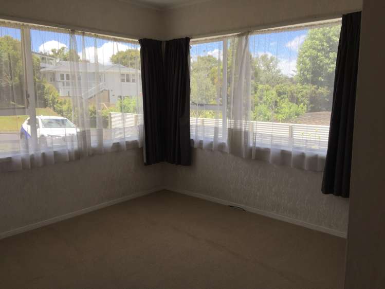 6 Sunnylaw Place Glen Eden_5