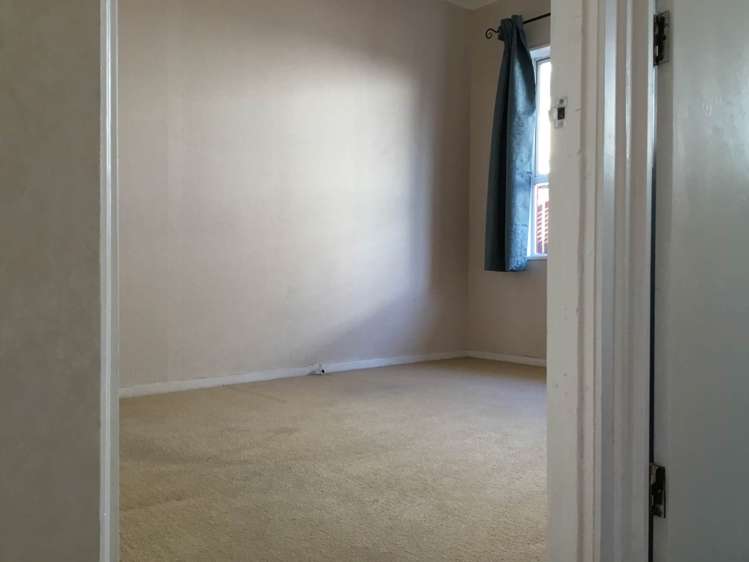 2/83 Moana Avenue One Tree Hill_4