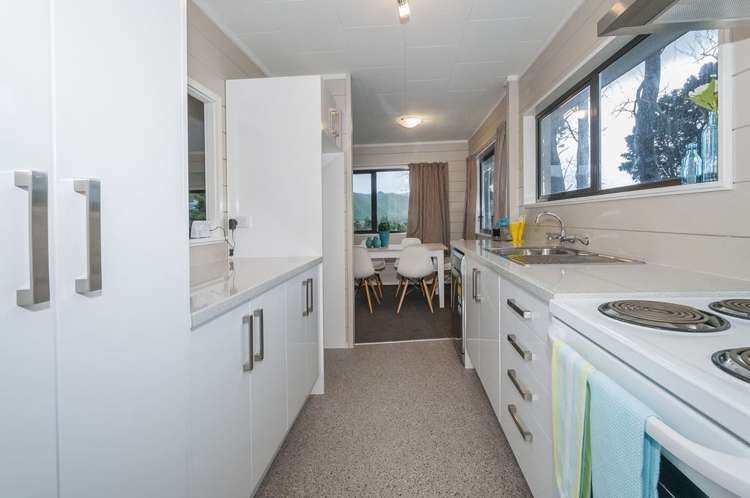 14 Hillside Drive Maoribank_11