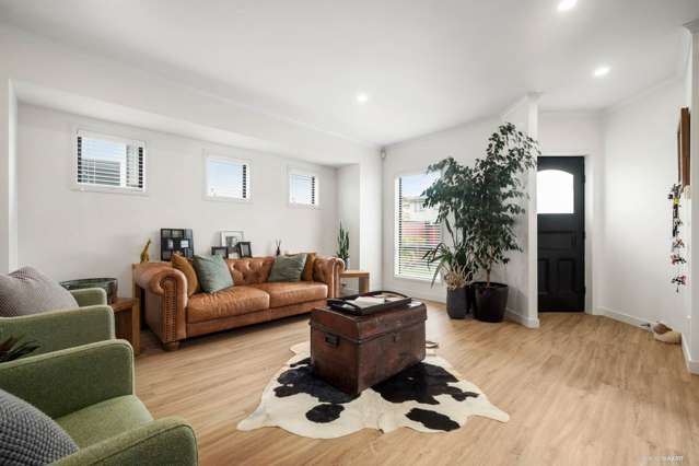 40 Trimaran Drive Gulf Harbour_3