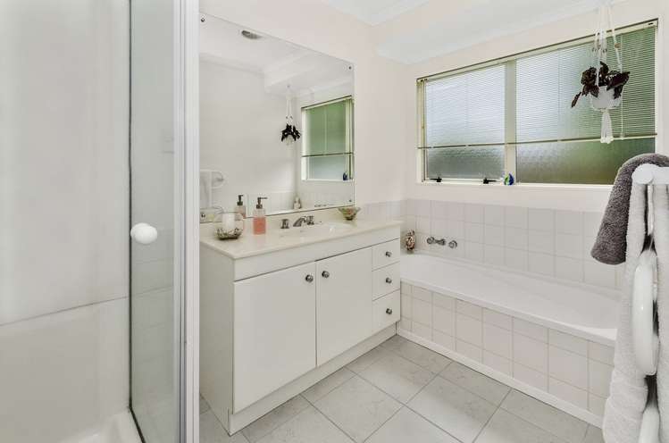 126 Burswood Drive Pakuranga Heights_13