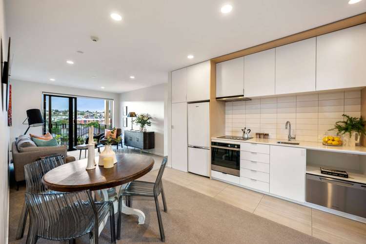 303/3 Bluegrey Avenue Stonefields_10