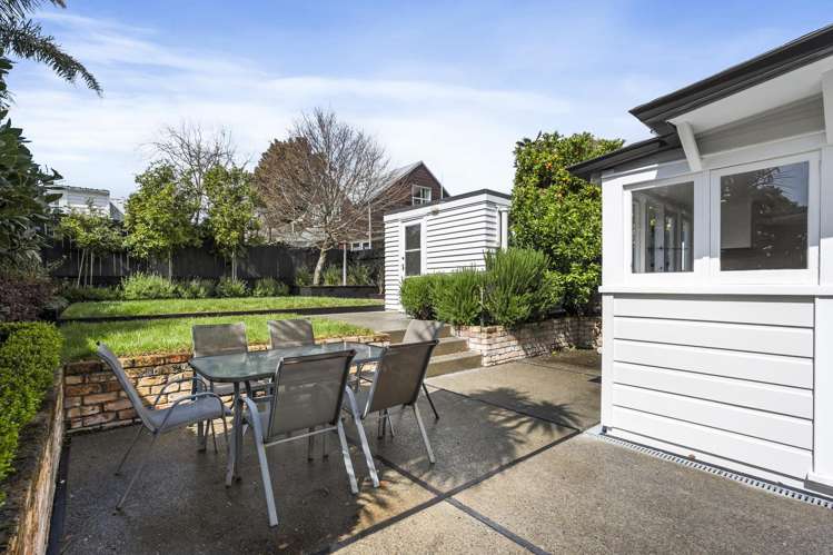 16 Leamington Road Mount Eden_10