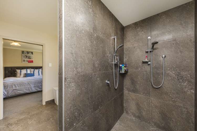 11 Mahi Grove Feilding_11