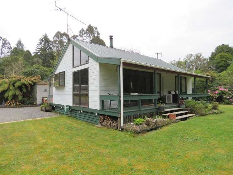 27 Uwha Road Owhango_2