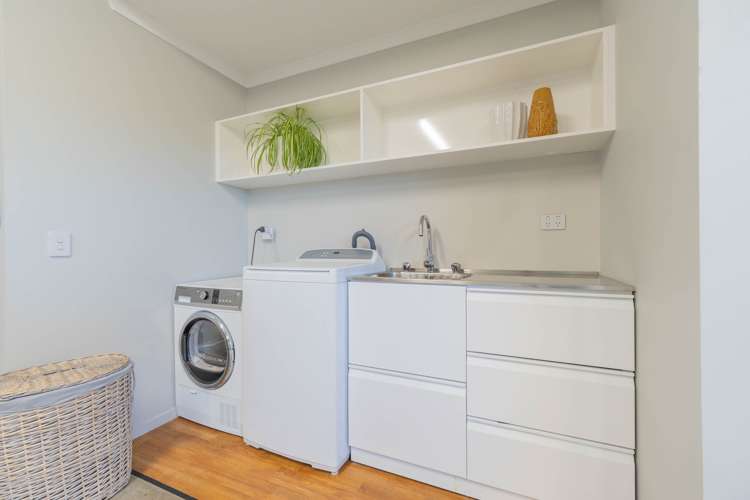 8 Hidden Lakes Avenue Te Anau_17