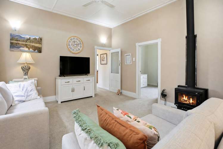 407 Willoughby Street Thames-coromandel_2