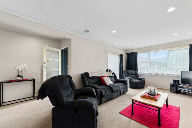 27 Pandora Avenue Westbrook_9