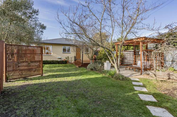 4 Trafford Street Harewood_19