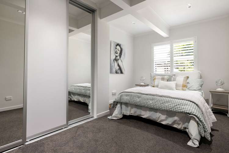 163 Lake Crescent Hamilton Lake_21