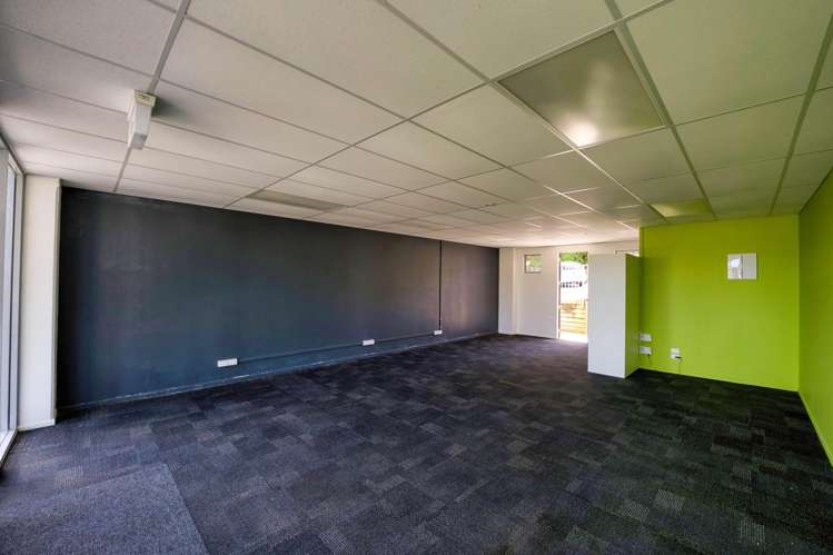 1/17 Link Crescent Stanmore Bay_4