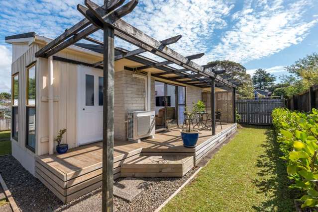 2/25 Wycherley Drive Bucklands Beach_1